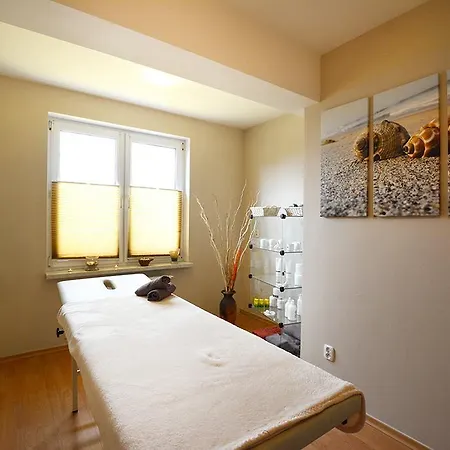 Bed and Breakfast Victoria 3*