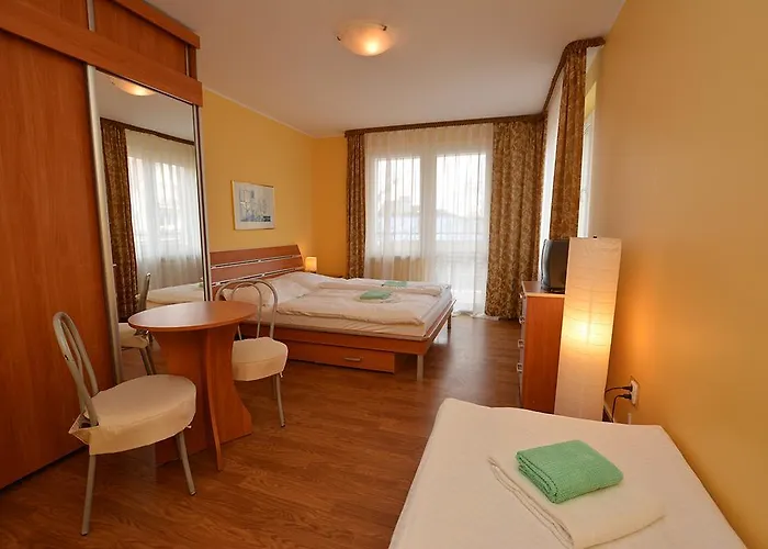 Victoria Nocleg ze śniadaniem