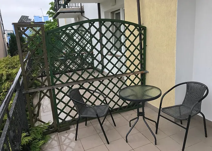 Victoria Nocleg ze śniadaniem 3*